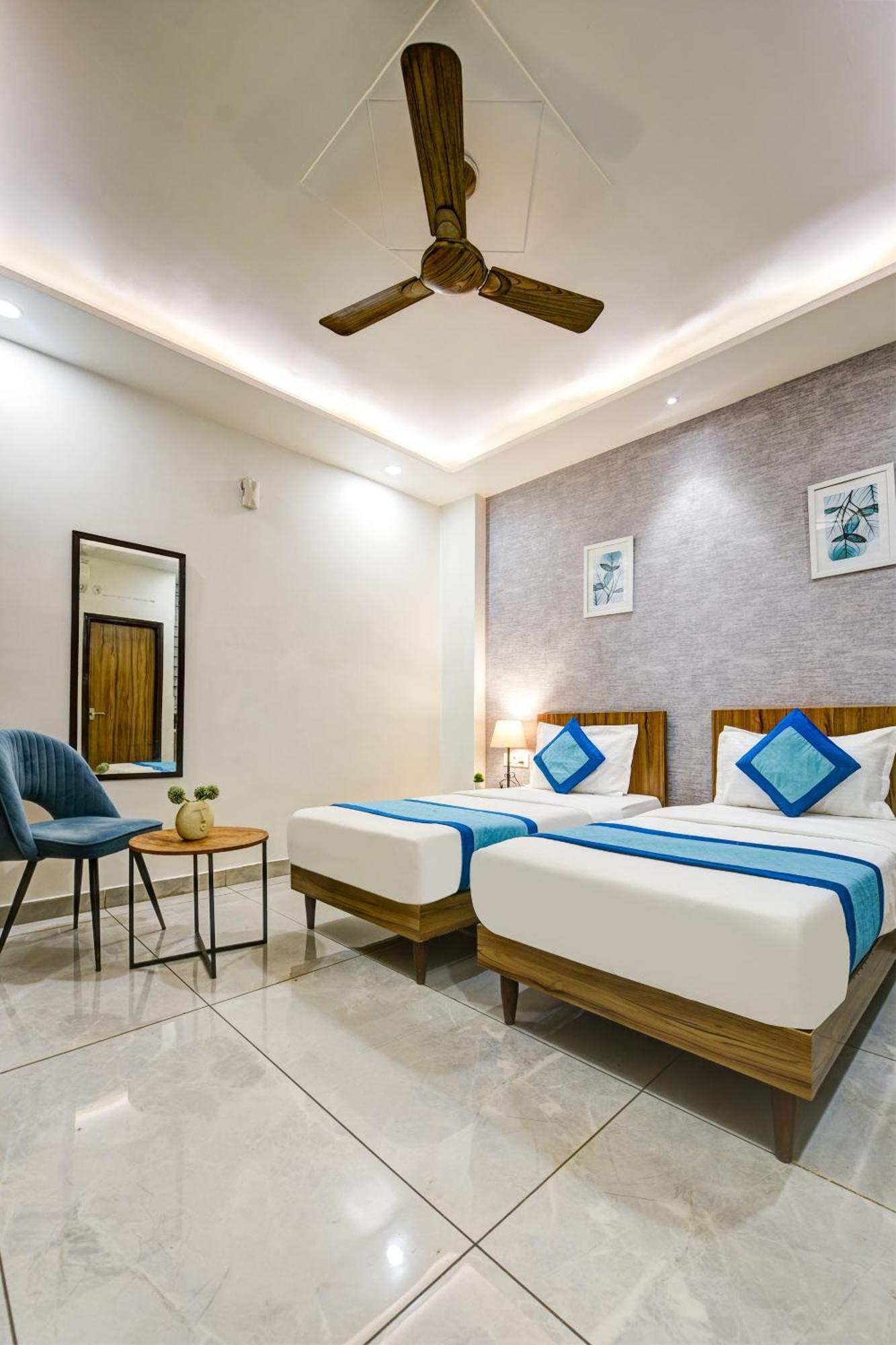 Gallivanto Inn Delhi Kültér fotó